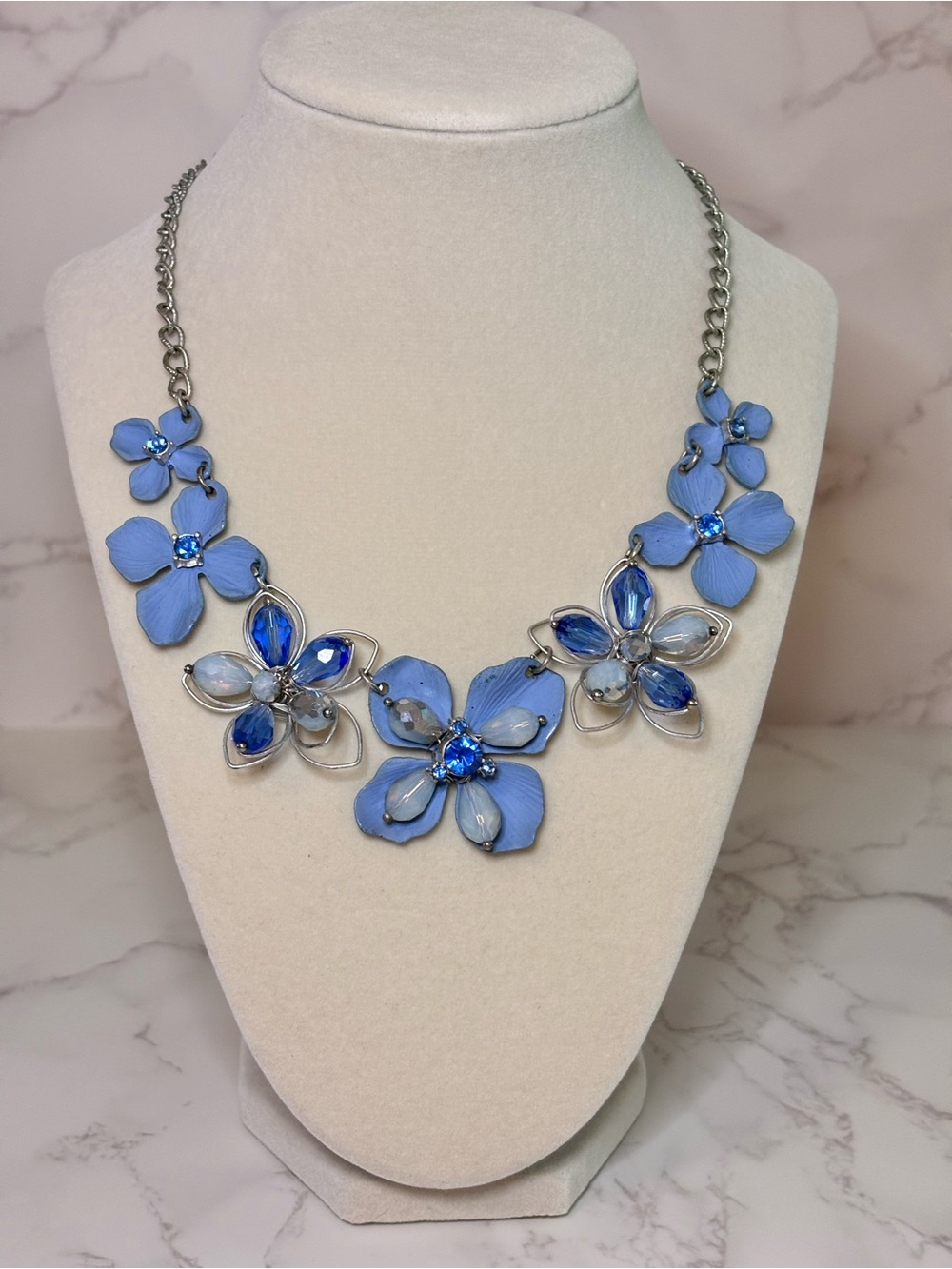 Vintage Style Blue Enamel Flower Statement Necklace Wire Wrapped Crystal Floral